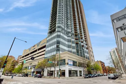 111 W Maple Street #1001, Chicago, IL 60610 - Photo 1