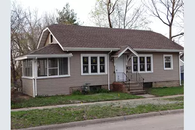 1611 Ashland Avenue, Rockford, IL 61101 - Photo 1