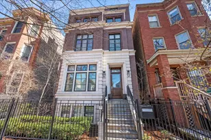 3735 N Greenview Ave, Chicago, IL 60613 - Photo 1