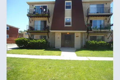 7041 99th Street #1W, Chicago Ridge, IL 60415 - Photo 1
