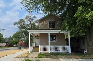 301 N West Ave, Kankakee, IL 60901 - Photo 1