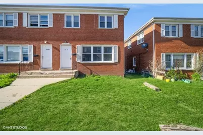 1735 N Berwick Boulevard #A, Waukegan, IL 60085 - Photo 1
