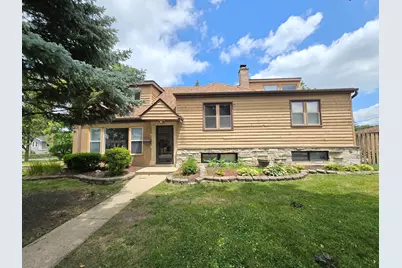 197 S Pick Avenue, Elmhurst, IL 60126 - Photo 1