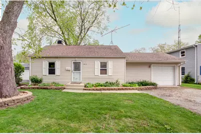 1913 Kelly Avenue, Crest Hill, IL 60403 - Photo 1