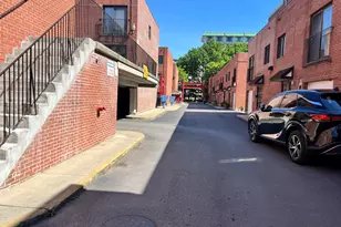 320 W 23rd Pl, Chicago, IL 60616 - Photo 1