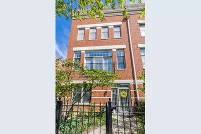 1074 W Fry Street, Chicago, IL 60642 - Photo 1