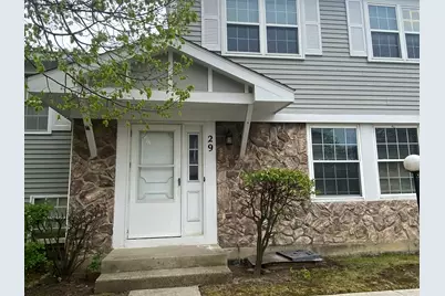 29 Wildwood Court, Vernon Hills, IL 60061 - Photo 1