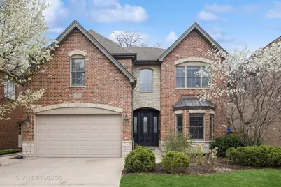 599 S Parkside Avenue, Elmhurst, IL 60126 - Photo 1