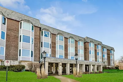 500 Thames Parkway #1C, Park Ridge, IL 60068 - Photo 1