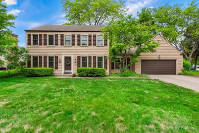 50 Southgate Course, Saint Charles, IL 60174 - Photo 1