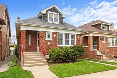 4444 N Mason Avenue, Chicago, IL 60630 - Photo 1