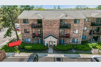 2221 W Nichols Road #A, Arlington Heights, IL 60004 - Photo 1
