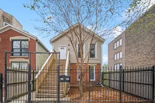 2819 W Jackson Blvd, Chicago, IL 60612 - Photo 1