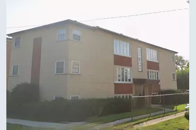 4520 River Road #2E, Schiller Park, IL 60176 - Photo 1