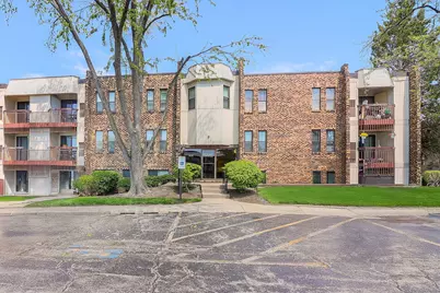 2212 Country Club Drive #2, Woodridge, IL 60517 - Photo 1