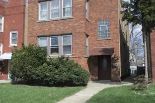 1525 Gunderson Ave, Berwyn, IL 60402 - Photo 1