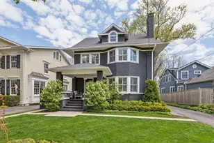 615 Lincoln Ave, Winnetka, IL 60093 - Photo 1