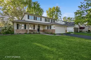 921 Creekside Cir, Naperville, IL 60563 - Photo 1