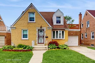 3033 Dora St, Franklin Park, IL 60131 - Photo 1