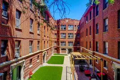 1700 W Juneway Terrace #3B, Chicago, IL 60626 - Photo 1