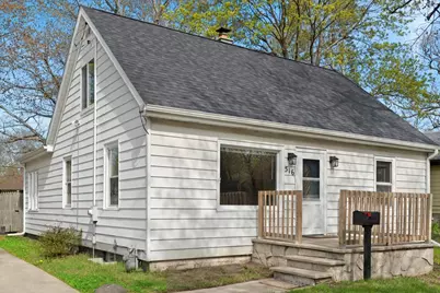 516 Whitney Avenue, Winthrop Harbor, IL 60096 - Photo 1