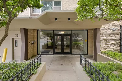 420 W Aldine Avenue #405, Chicago, IL 60657 - Photo 1