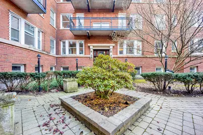 847 W Belle Plaine Avenue #G, Chicago, IL 60613 - Photo 1