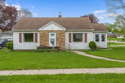 1351 W American Street, Freeport, IL 61032 - Photo 1