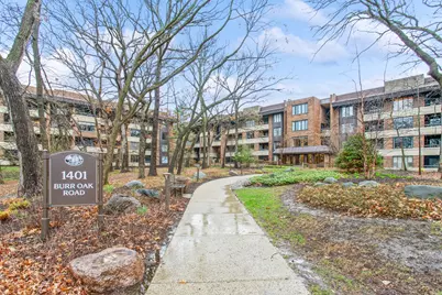 1401 Burr Oak Road #314B, Hinsdale, IL 60521 - Photo 1