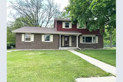 77 Briarcliff Lane, Bourbonnais, IL 60914 - Photo 1