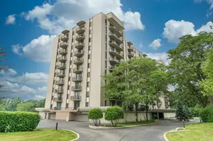 190 S Wood Dale Rd, Wood Dale, IL 60191 - Photo 1