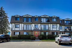 116 Steeple Dr, Buffalo Grove, IL 60089 - Photo 1