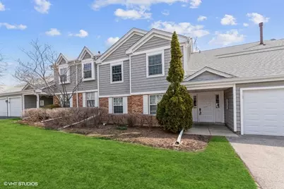 607 Stone Circle Court #Z1, Schaumburg, IL 60194 - Photo 1