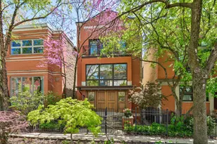 1241 W Dickens Ave, Chicago, IL 60614 - Photo 1