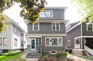 827 Sherman Ave, Evanston, IL 60202 - Photo 1