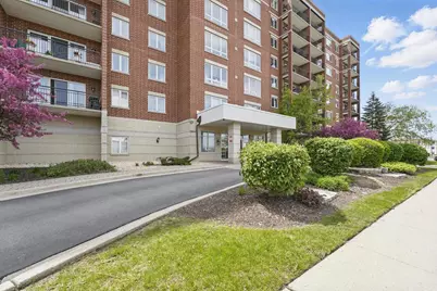 5555 N Cumberland Avenue #605, Chicago, IL 60656 - Photo 1