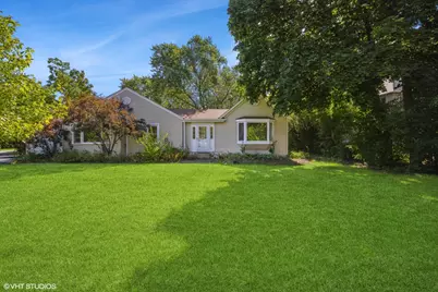 715 Greenwood Road, Glenview, IL 60025 - Photo 1