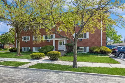 727 S Maple Avenue #301, Oak Park, IL 60304 - Photo 1
