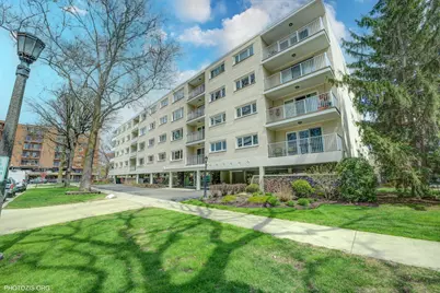 1535 Forest Avenue #504, River Forest, IL 60305 - Photo 1