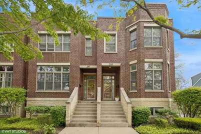 209 S Evergreen Avenue, Arlington Heights, IL 60005 - Photo 1