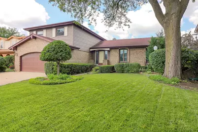 1116 N Old Fence Road, Addison, IL 60101 - Photo 1