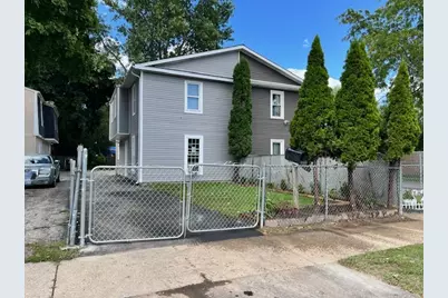 1612 11th Street, Waukegan, IL 60085 - Photo 1