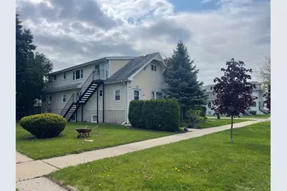 1003 N 14th Avenue, Melrose Park, IL 60160 - Photo 1