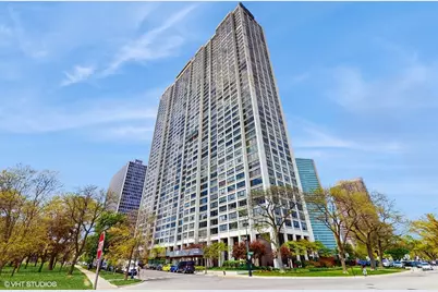 2800 N Lake Shore Drive #3915, Chicago, IL 60657 - Photo 1