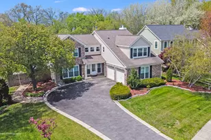 1770 Oxford Dr, Mundelein, IL 60060 - Photo 1