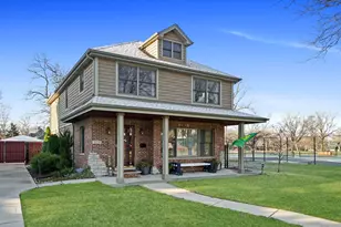 2153 W 107th Pl, Chicago, IL 60643 - Photo 1