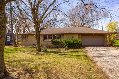 70 Ela Road, Inverness, IL 60067 - Photo 1