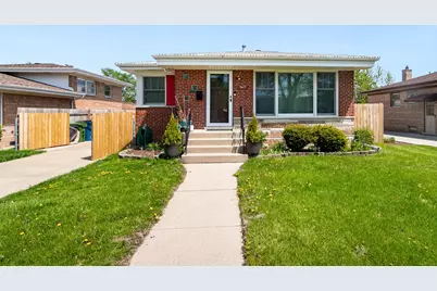 9613 S Knox Avenue, Oak Lawn, IL 60453 - Photo 1