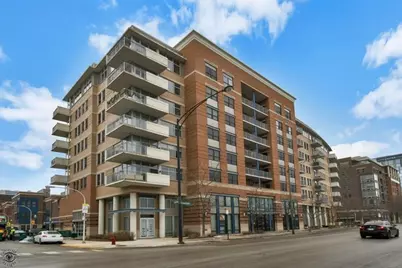 511 W Division Street #406, Chicago, IL 60610 - Photo 1