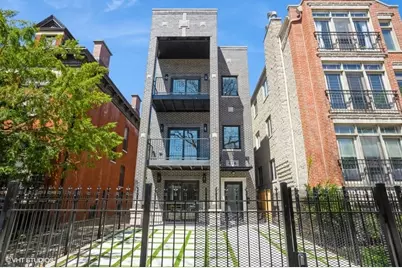 456 E Oakwood Boulevard #2, Chicago, IL 60653 - Photo 1